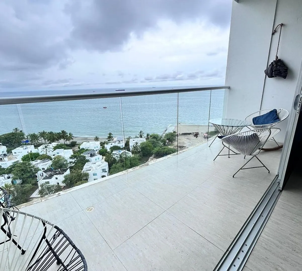 Apto Vista Al Mar Pozos Colorados Santa Marta  Appartement Santa Marta (Magdalena)